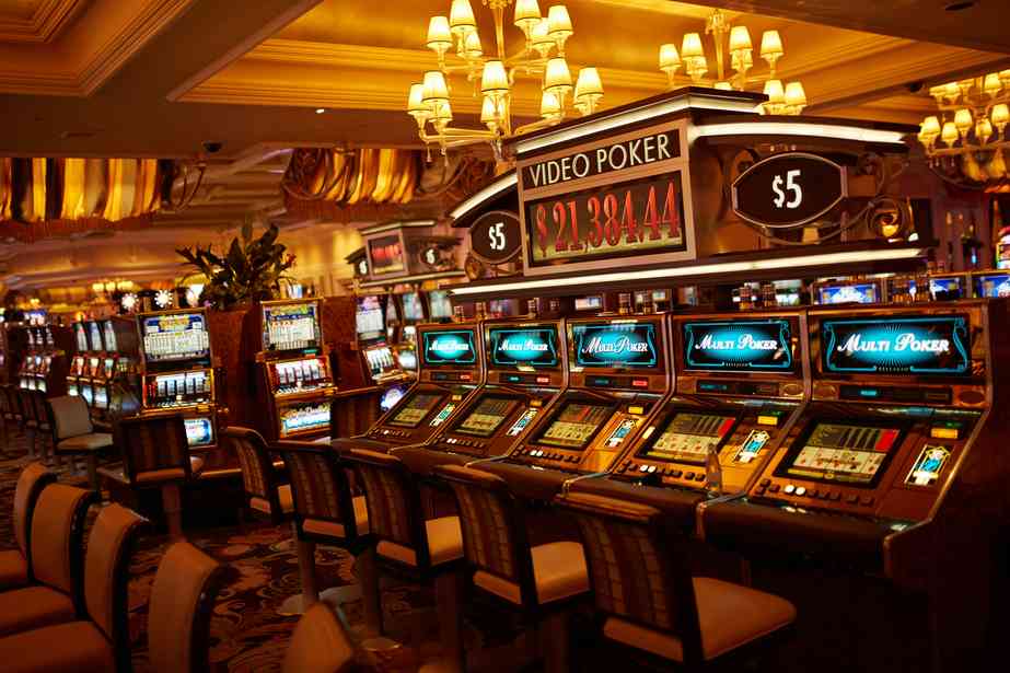 vegasplus casino